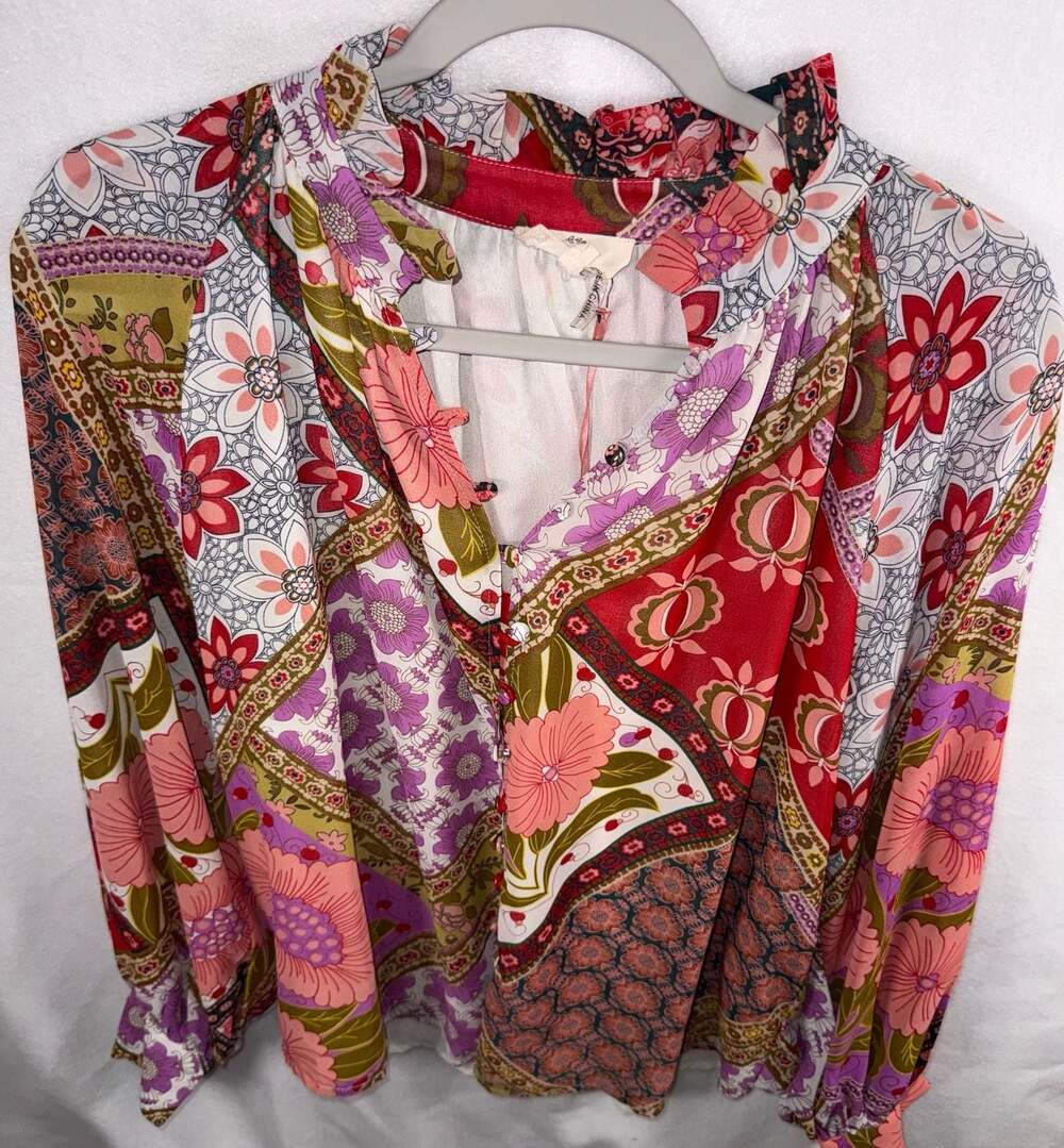 Entro Boho Floral Patchwork Print Long Sleeve‎ Boho Blouse - Small